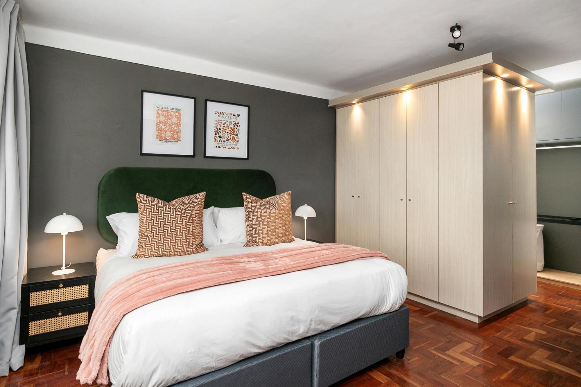 Shaftesbury 2 Apartment *